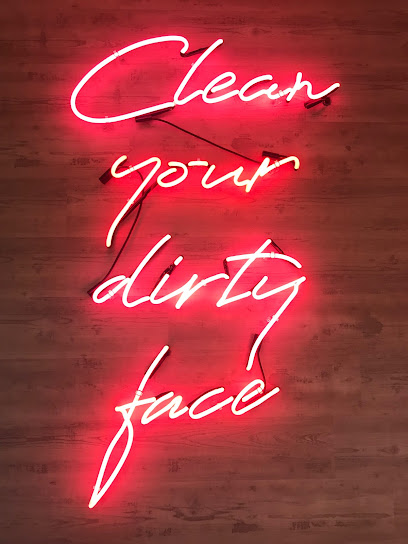 Clean Your Dirty Face 1 masajista Clean Your Dirty Face en Chattanooga