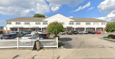 masajista Effective Massage en Cranston