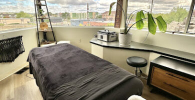 masajista Flow: Massage + Fitness en Spokane