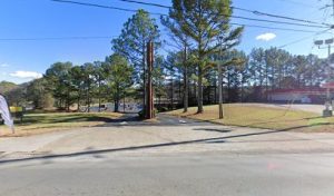 Clean Your Dirty Face 3 masajista Lance Thompson, LMT en Chattanooga
