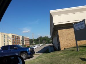 masajista Lion and Dragon Yoga Bodyworks en Lexington