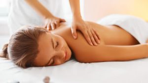 Taylor d Massage 5 masajista Loosen Up Therapeutic Massage en West Fargo