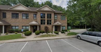 Masajistas en Louisville 2 masajista Motus Massage Therapy Clinic en Louisville