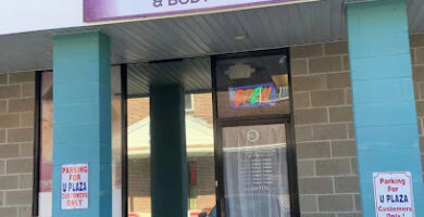 Masajistas en Lowell 4 masajista Purple Blossom Spa and Body Works en Lowell