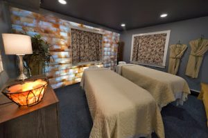 Massage Envy 4 masajista Qi Massage & Natural Healing Spa en Winston-Salem