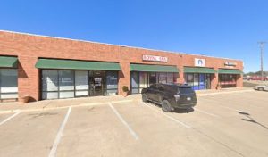 Sunrise Massage 2 masajista Royal SPA en Fort Worth