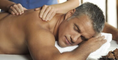 masajista SOMA Therapeutic Massage en St. Louis