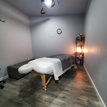 Tough Love Massage 2 1 masajista Tough Love Massage 2 en Worcester
