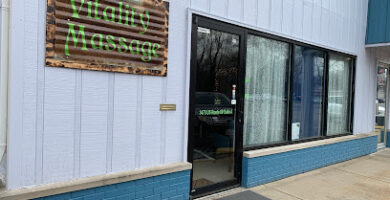 masajista Vitality Massage, LLC en Huntington